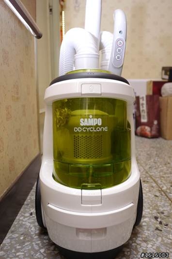 超便宜的無紙袋吸塵器-聲寶EC-TA25F實測篇