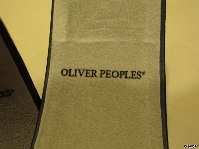 Oliver Peoples 魅力無法檔