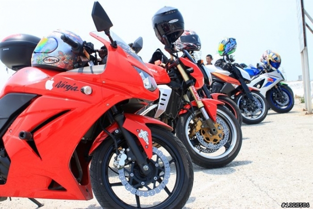 川崎 KAWASAKI_EX250R 小忍者,開箱文