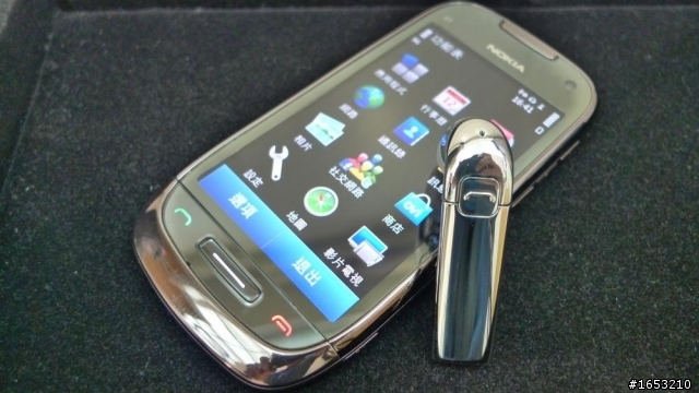 NOKIA J(BH-806)與C7之不專業開箱