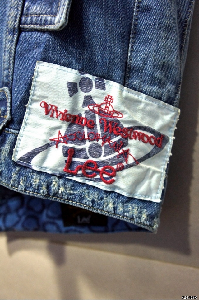 【分享】Vivienne Westwood X Lee 牛仔背心