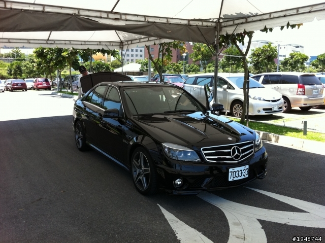 w212 e250 7速 2011..08.01 開箱摟!