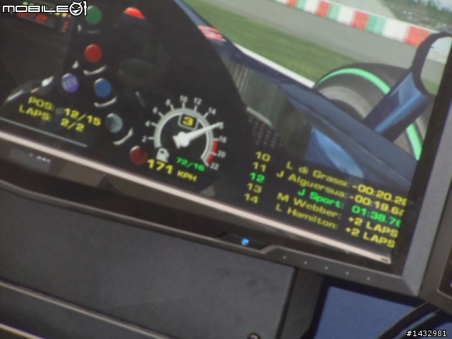 極速奔馳之不專業評測:CASIO EDIFICE X Red Bull Racing 模擬挑戰賽(台北場)