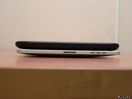 我還是要Win 7的平板電腦~~ruvo Avox AT11 Windows 7 Tablet PC