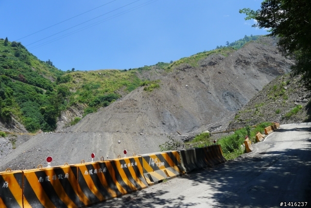 0820背後涼涼之力行慘業道路路況探路