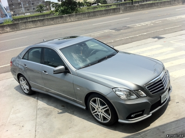 w212 e250 7速 2011..08.01 開箱摟!