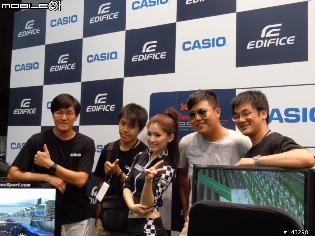 極速奔馳之不專業評測:CASIO EDIFICE X Red Bull Racing 模擬挑戰賽(台北場)