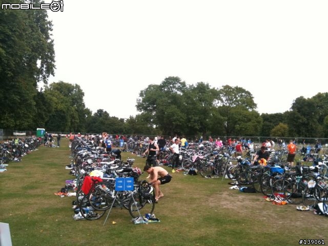 ITU(鐵人)三項 倫敦 國際巡迴賽 於 海德公園 舉行(2011年 8月06~07日)