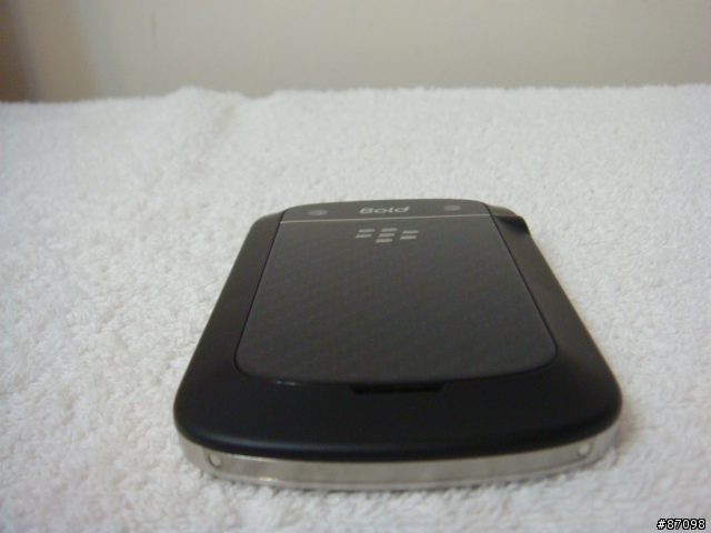 BlackBerry Bold 9900 - 開箱及簡短心得 - The Ultimate BlackBerry Experience