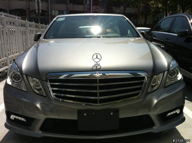 w212 e250 7速 2011..08.01 開箱摟!