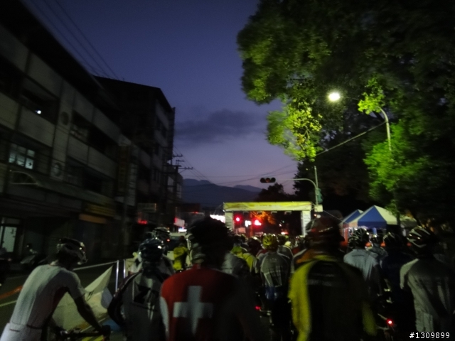2011 Never stop ,永不放棄挑戰巔峰 - 武嶺 ,殘念退散 ^^