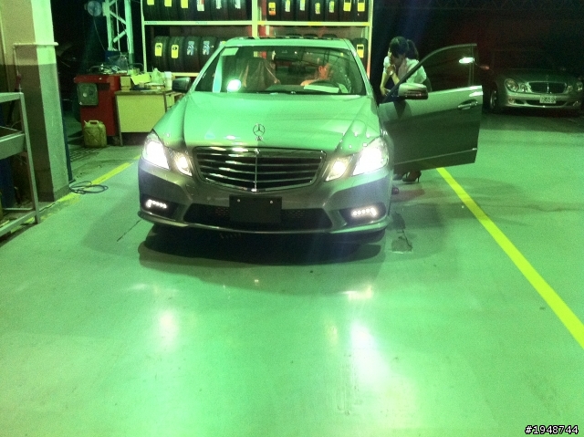 w212 e250 7速 2011..08.01 開箱摟!