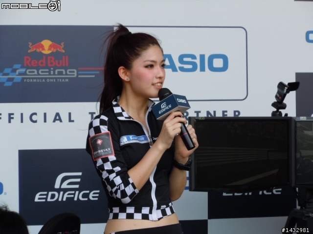 極速奔馳之不專業評測:CASIO EDIFICE X Red Bull Racing 模擬挑戰賽(台北場)