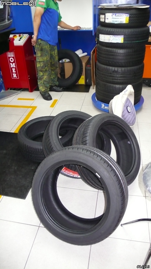 【分享】柴蟒換新腳:Michelin Pilot Sport 3—整體操控更穩當的優質輪胎選擇!