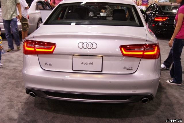 (圖多)車聚成功!~ 第三屆南加州MOBILE 01車友聚會附2011 OC Auto Show照片