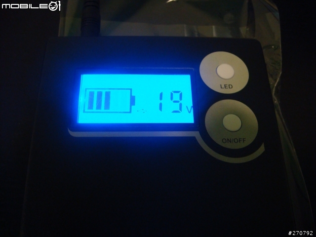 FTN 20000MAH 行動電源可使用在筆電 / IPAD / iPhone / 智慧型手機,入手開箱測試