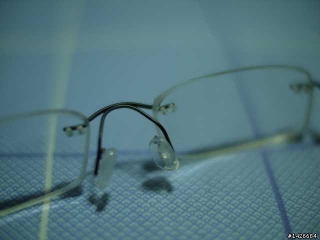 ic! berlin & RayBan & Nikon 沒事開一下