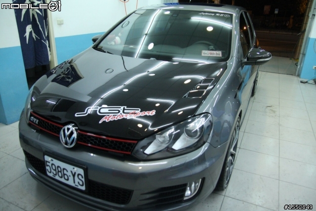 GOLF GTI MK6-雙邊開孔引擎蓋 開箱