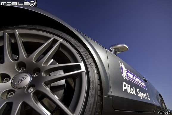 【分享】柴蟒換新腳:Michelin Pilot Sport 3—整體操控更穩當的優質輪胎選擇!