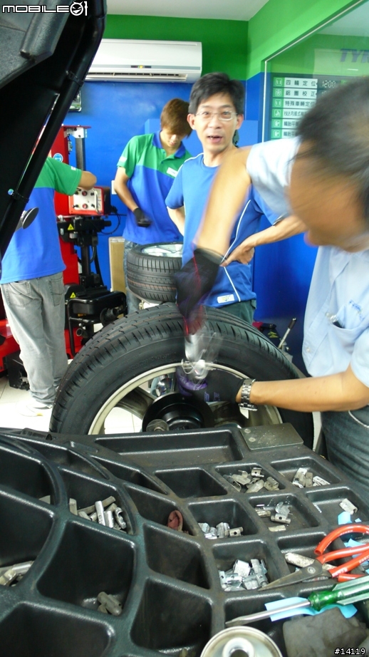 【分享】柴蟒換新腳:Michelin Pilot Sport 3—整體操控更穩當的優質輪胎選擇!