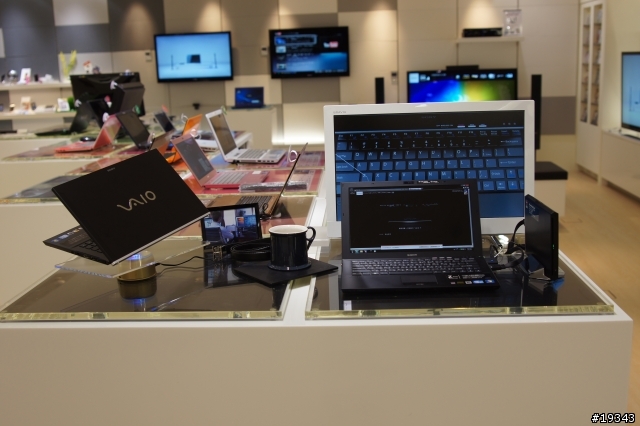 美好的故事正要開始 Sony Store台中 正.式.登.場
