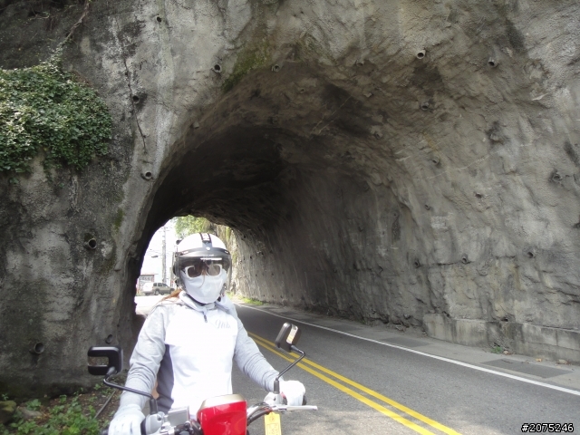 (金牌妹)之小紅VS小綠 一起去谷關...訓車又迷路