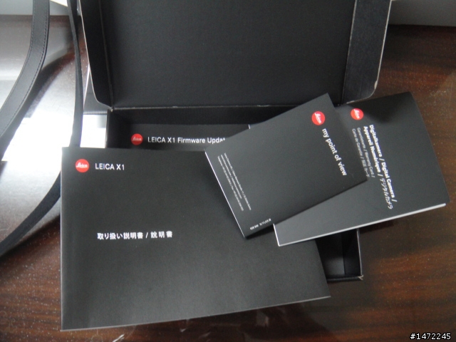 Leica 徠卡 X1 開箱文....千呼萬喚,小簡開箱文出來了!