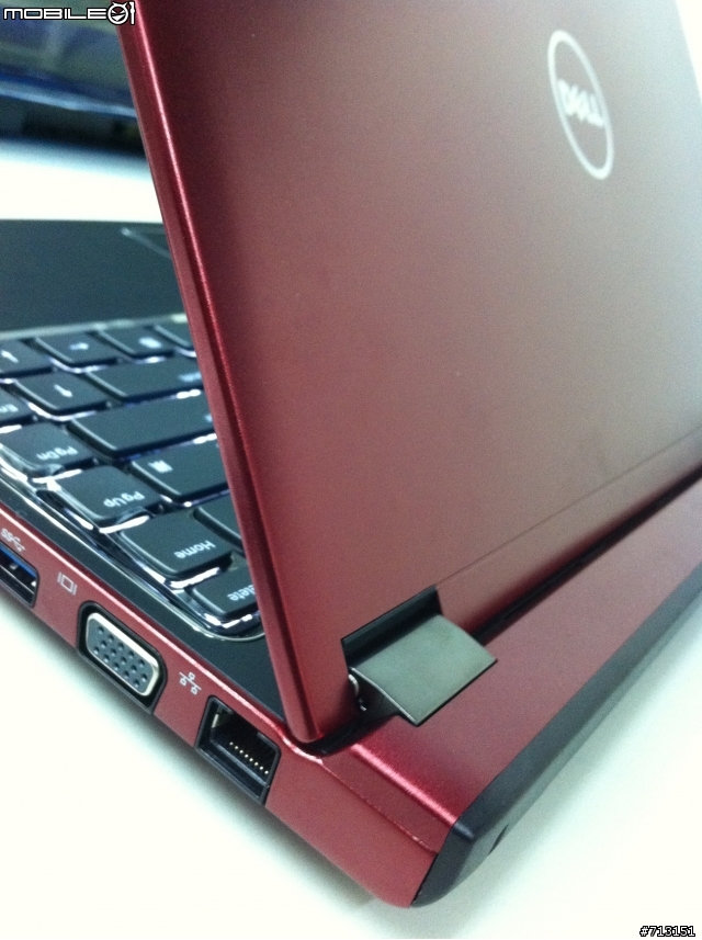 DELL Vostro V131 苜蓿紅? 簡單開箱喔