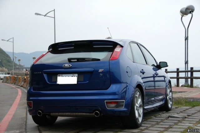 【開箱文】老款鋼炮 遲到許久的開箱文 FORD FOCUS ST(更新內裝相片)