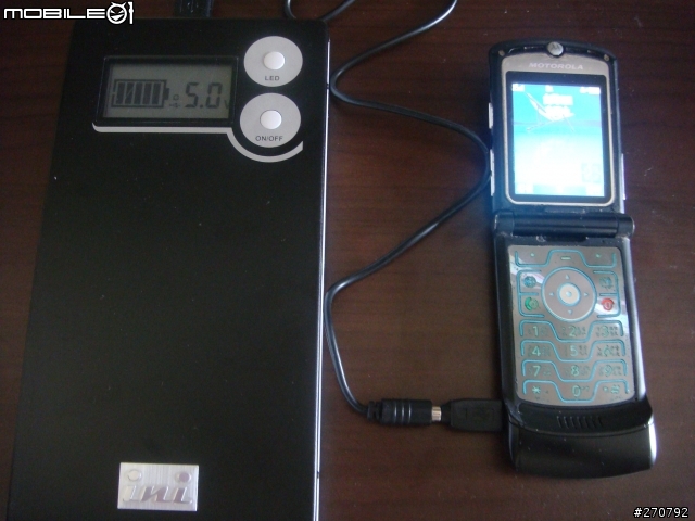 FTN 20000MAH 行動電源可使用在筆電 / IPAD / iPhone / 智慧型手機,入手開箱測試