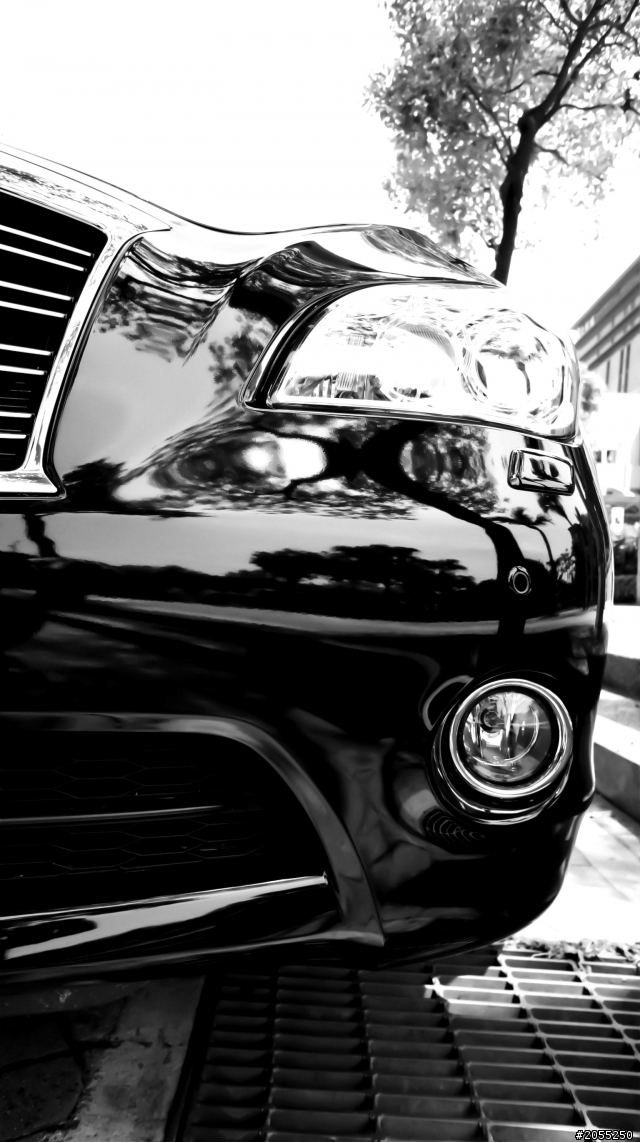 Reflections: 2012 Infiniti M luxury edition/ fm the details and lines in black/ 體感分享