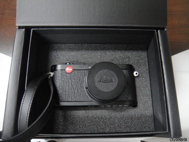 Leica 徠卡 X1 開箱文....千呼萬喚,小簡開箱文出來了!