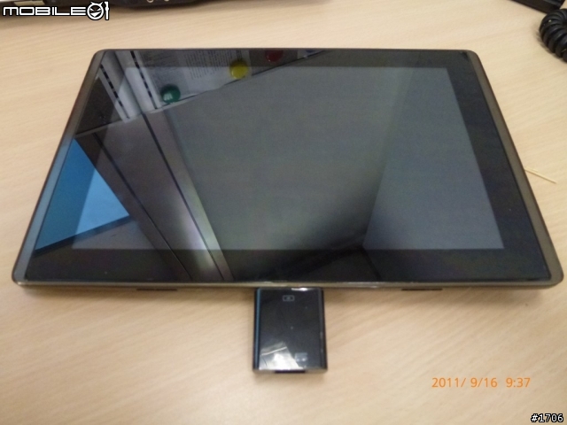 Asus Eee Pad 變型金剛 新配件 : USB 轉接頭 報到