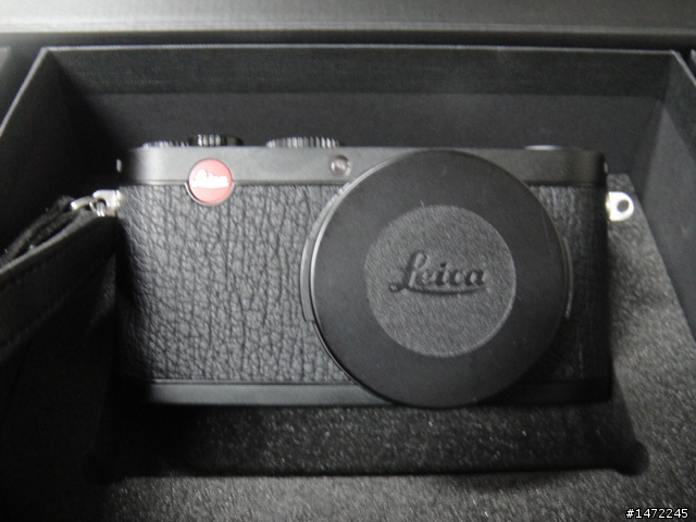 Leica 徠卡 X1 開箱文....千呼萬喚，小簡開箱文出來了!