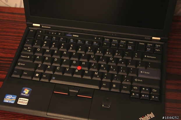 香港學購的 X220 非專業開箱文