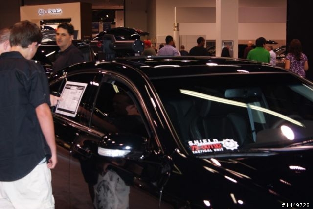 (圖多)車聚成功!~ 第三屆南加州MOBILE 01車友聚會附2011 OC Auto Show照片