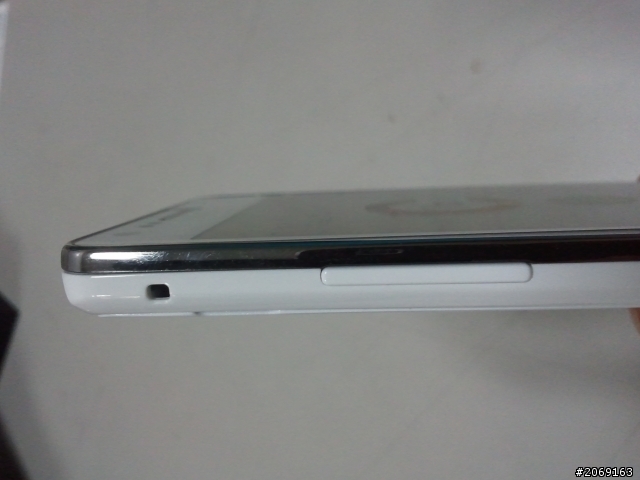 I9100白色到手囉