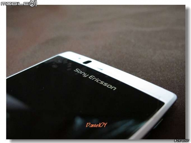 SE Xperia Arc S (W) 開箱文~圖多小心!