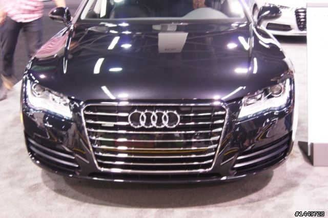 (圖多)車聚成功!~ 第三屆南加州MOBILE 01車友聚會附2011 OC Auto Show照片