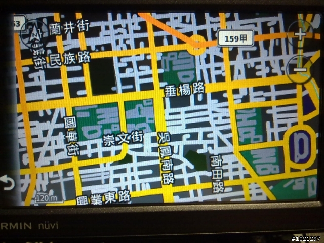 請問2565T 公共建設文字如何出現在畫面中?