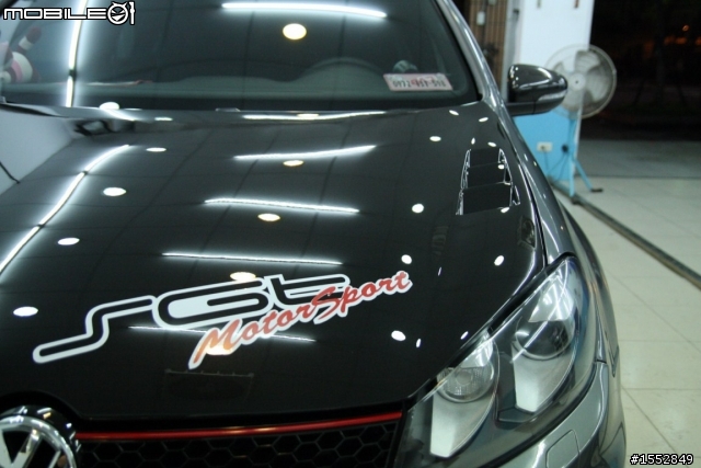 GOLF GTI MK6-雙邊開孔引擎蓋 開箱