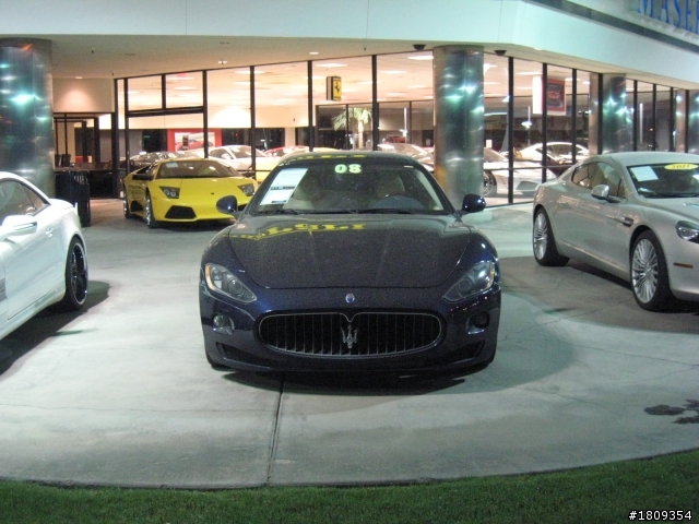 鳳凰城三 BMW 650i 與 眾超跑