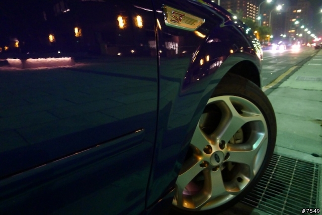 【開箱文】老款鋼炮 遲到許久的開箱文 FORD FOCUS ST(更新內裝相片)