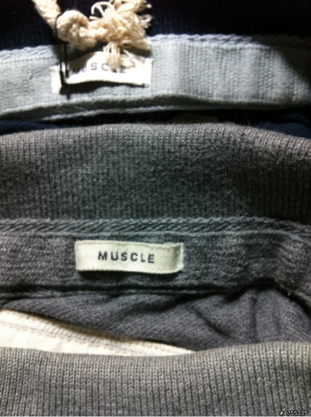 有求01的前輩們:Abercrombie&Fitch polo衫真假辨識