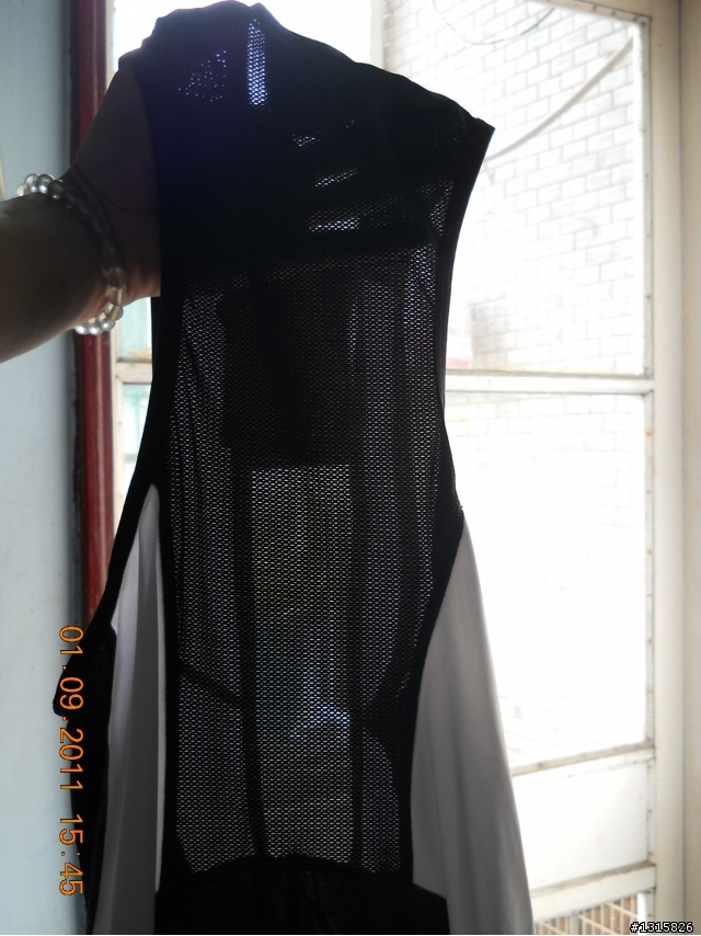 司普堤2011吊帶車褲開箱(純分享)