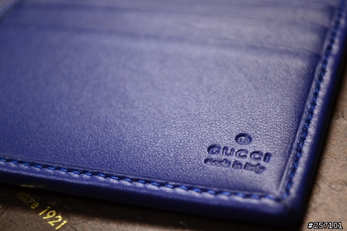 【開箱文】GUCCI Guccissima藍色男用皮夾