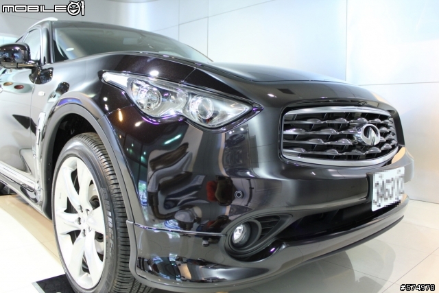 Infiniti FX35 V-Spec 冠軍特仕車
