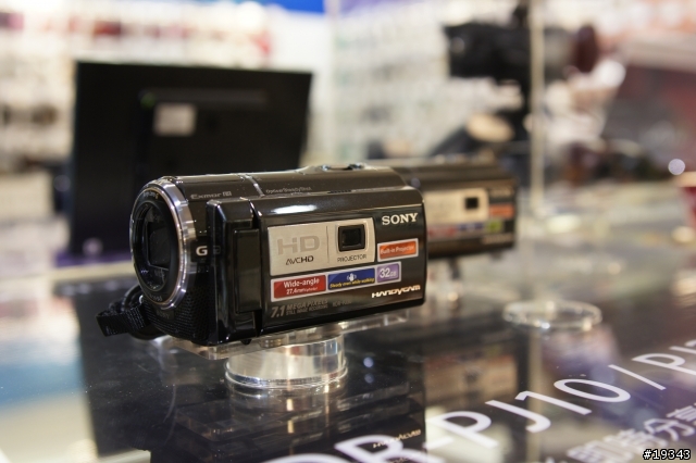 美好的故事正要開始 Sony Store台中 正.式.登.場