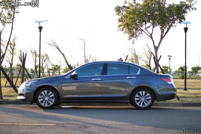 Accord 2.4 VTIS開箱