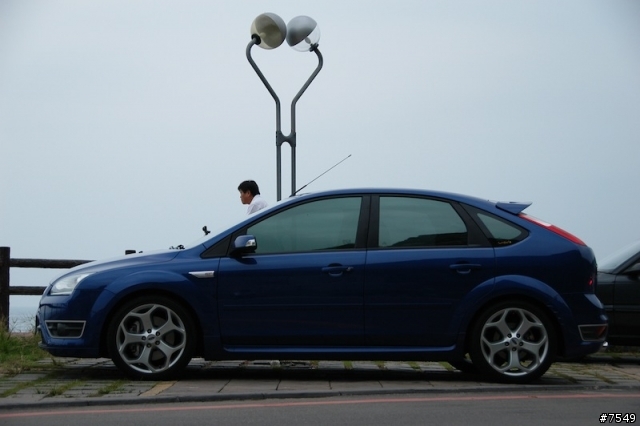 【開箱文】老款鋼炮 遲到許久的開箱文 FORD FOCUS ST(更新內裝相片)